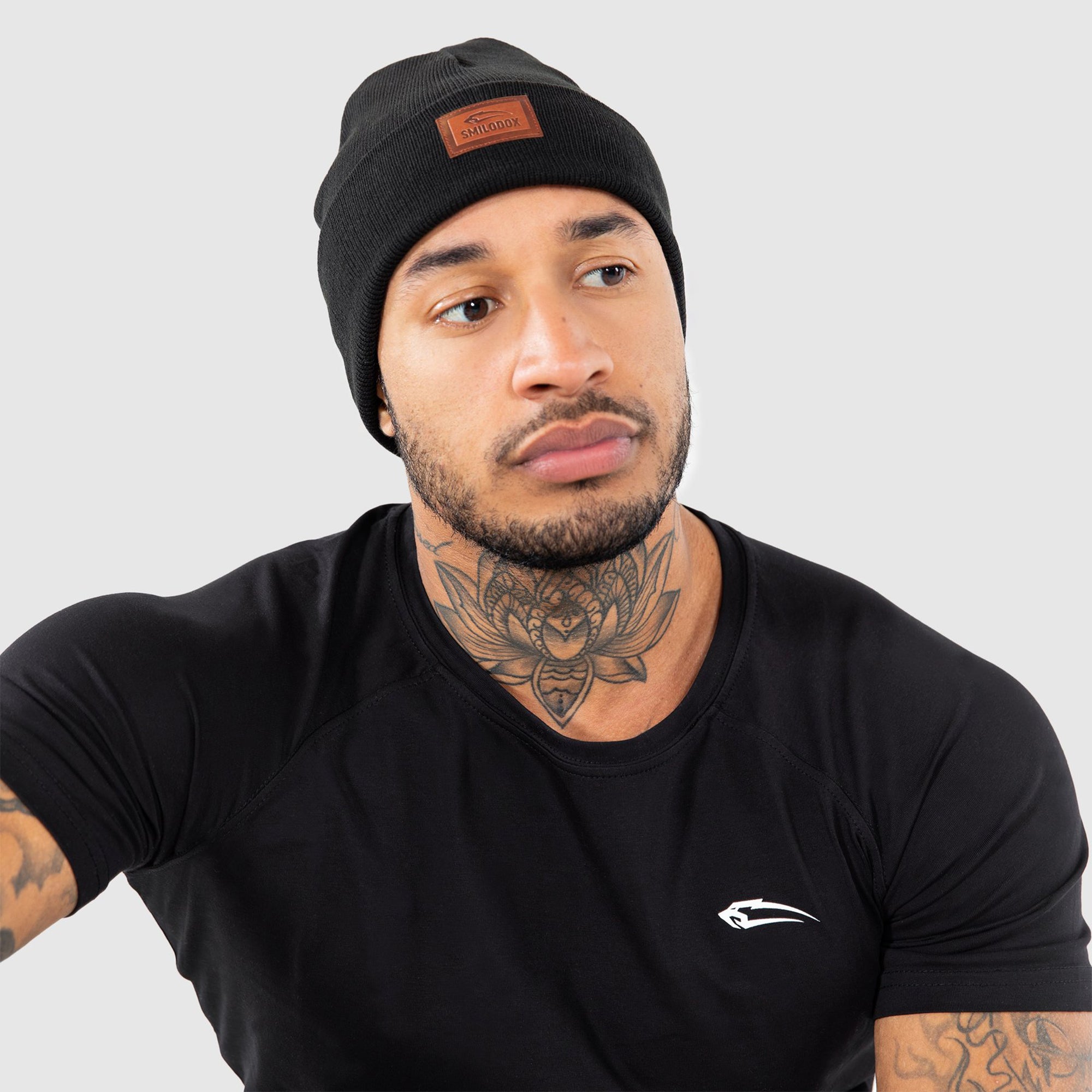 <tc>M</tc>Bruk Savion