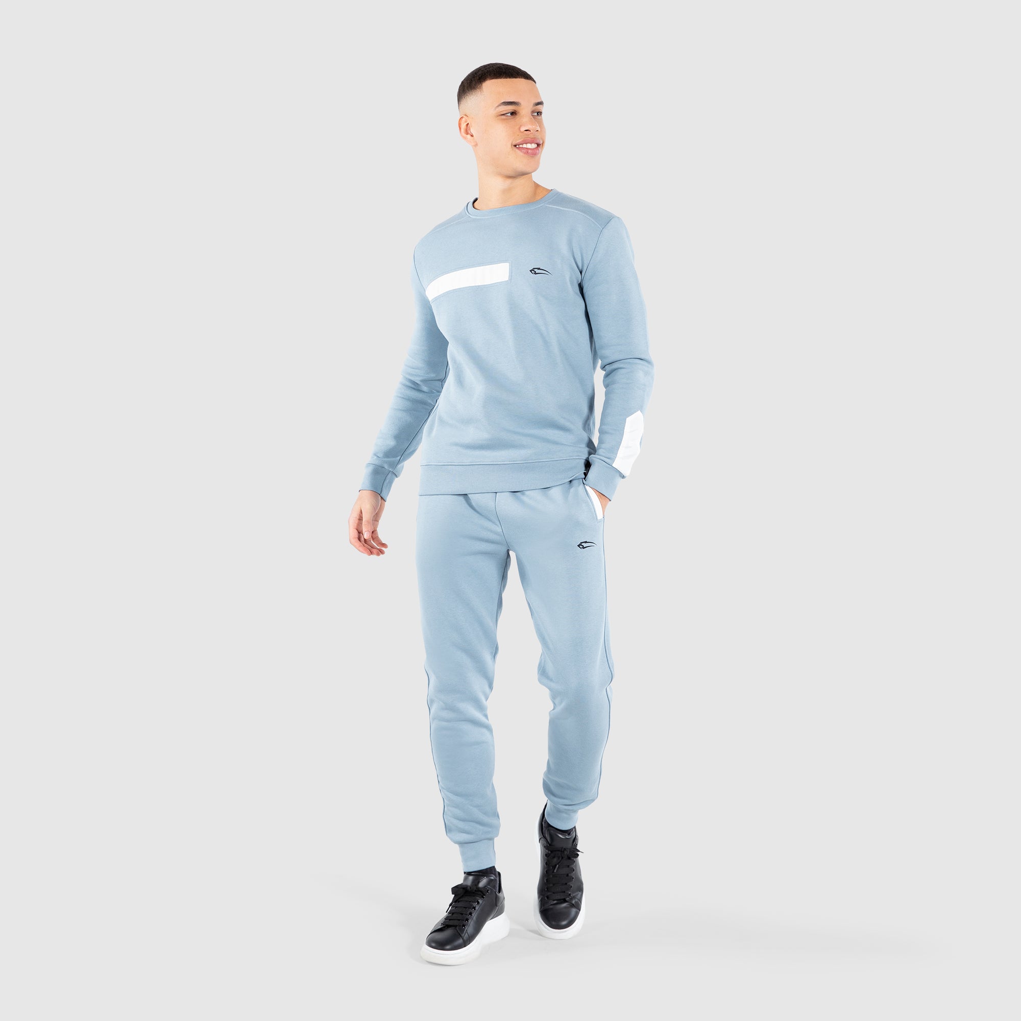 Blau S