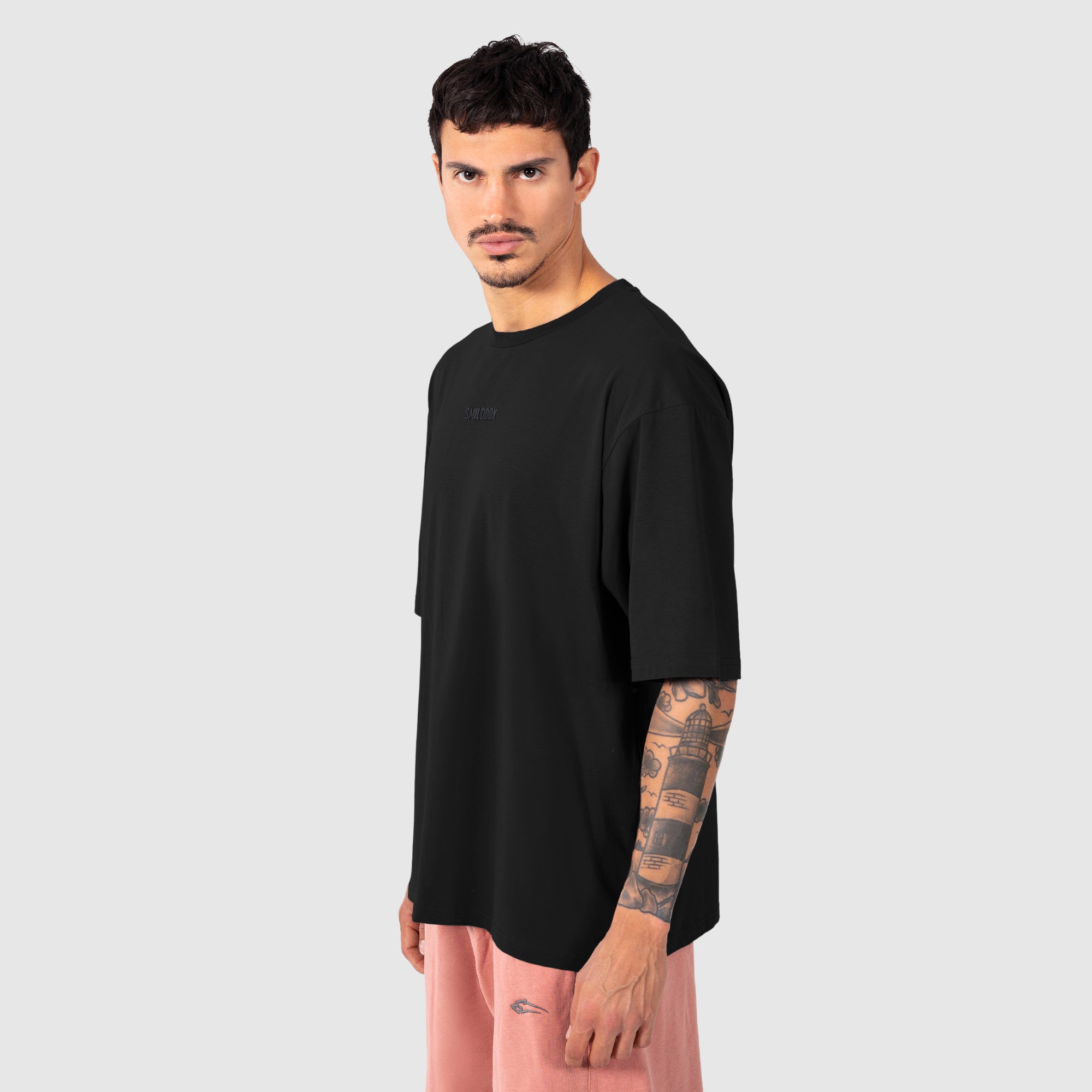 Schwarz