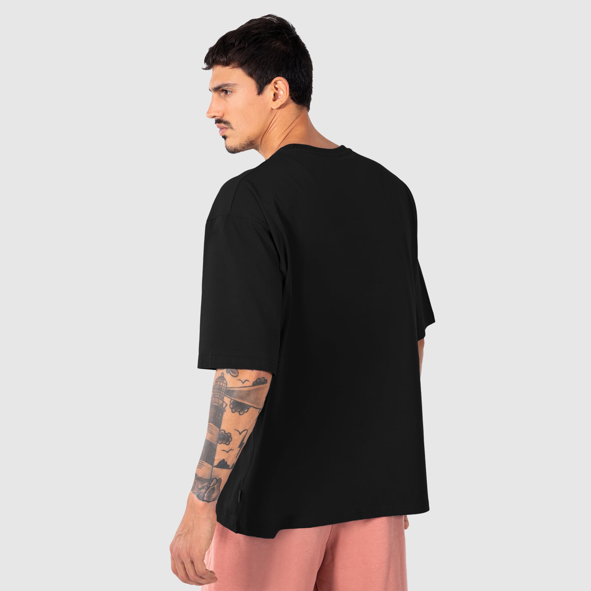 Schwarz