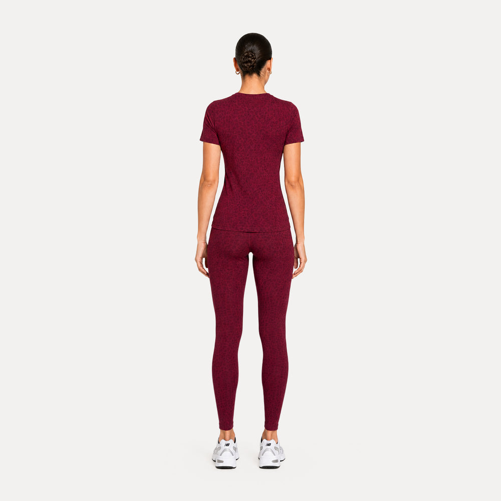 LEO T-Shirt Velvara