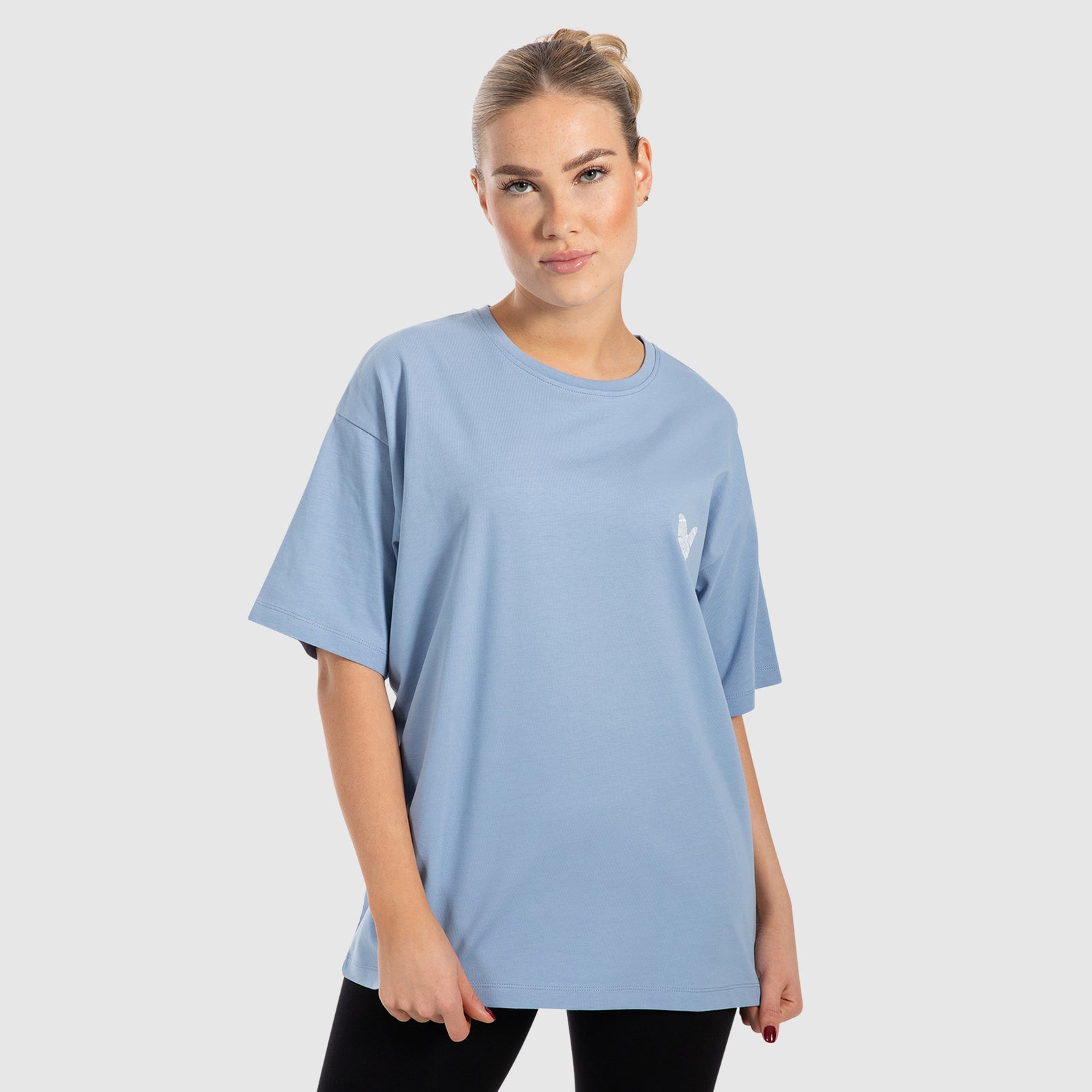 Hellblau